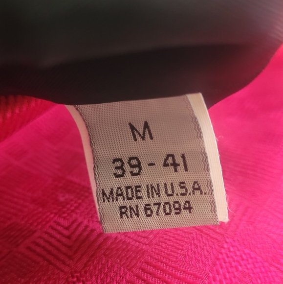 90s Red Vest - Picture 4 of 6